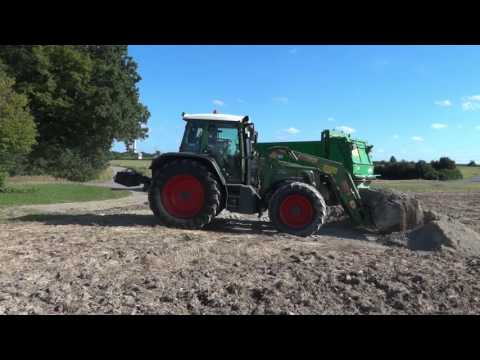 Düngekalk streuen mit Lohnbetrieb Müller