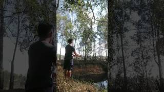 Download lagu Ceritane wong lagi mancing #mancingmania #castinggabus #mancingcasting #shorts mp3