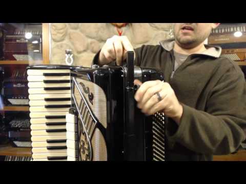 KMSTAND - Konig Meyer Adjustable Accordion Stand $599