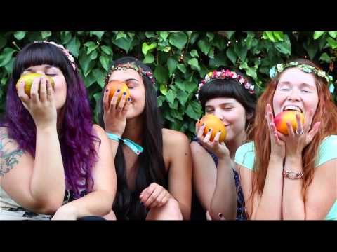 Moral Distraída - Mango con Petazetas (video fan)