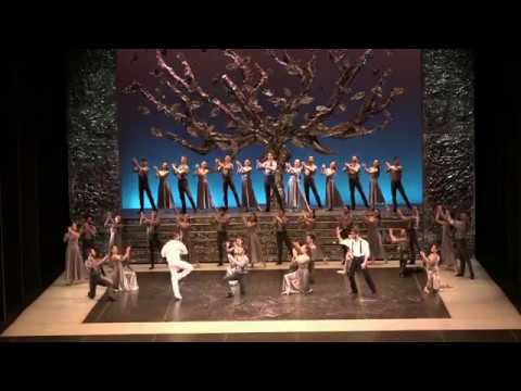 ♥♪♪♪♥ ZORBA THE GREEK [show]-- performer Nikos Ignatiadis