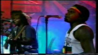 Yothu Yindi - Mainstream