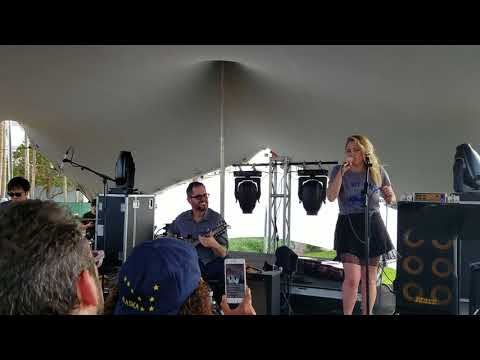 Charlie Hunter & Lucy Woodward "I Put a Spell on You" - GroundUp Music Festival 2/9/2018
