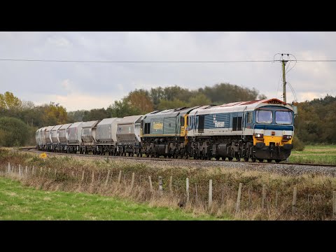 Double Headed Freight Trains through Marsh Benham 20/10/2020