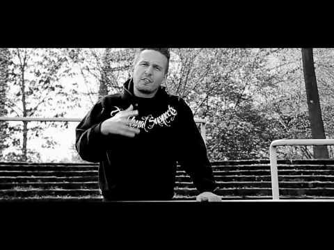 download lagu mp3 mp4 Fuball Muss Bezahlbar Sein, download lagu Fuball Muss Bezahlbar Sein gratis, unduh video klip Fuball Muss Bezahlbar Sein