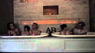 Bathtime with Al Bairre.