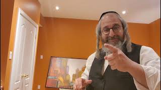 הכנה לאורות ימי הפורים תשפ"ה – ביידיש – 16 – ע"פ ליקוטי הלכות שבת  ה' ט-יד ע"פ ליקו"מ ח"ב תורה סז' (הרב מוטה פראנק) - התמונה מוצגת ישירות מתוך אתר האינטרנט יוטיוב. זכויות היוצרים בתמונה שייכות ליוצרה. קישור קרדיט למקור התוכן נמצא בתוך דף הסרטון