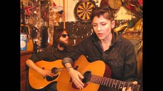 Sarabeth Tucek - Smile for no one - Songs From The Shed