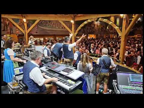 OKTOBERFESTBAND DIE KIRCHDORFER® - Oktoberfest München 2023 - Hacker-Festzelt 1