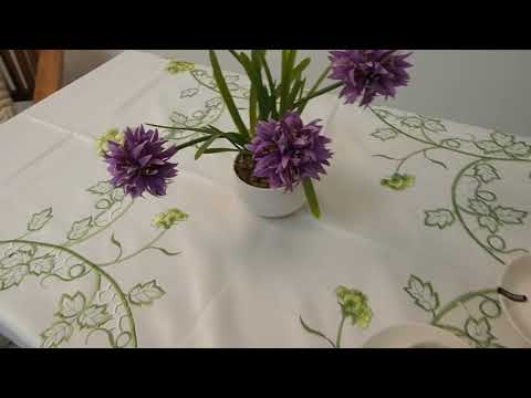 Огляд на "Скатертина для кухонного столу"