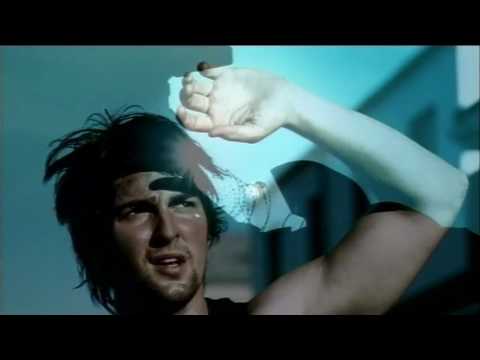 Chicane feat. Peter Cunnah - Love On The Run