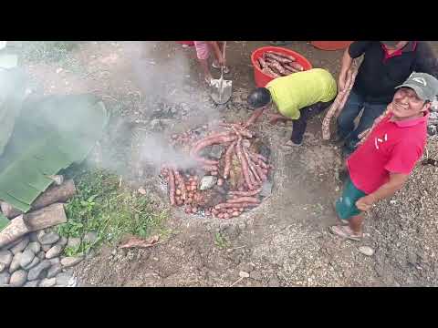 Preparando la rica PACHAMANCA en Pangoa Echarati La Convención Cusco 