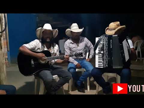 Marcos e Mateus os Irmãos Ciganos e Morais Show - Barra Pesada