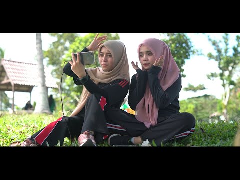 download lagu mp3 mp4 Kisah Silam, download lagu Kisah Silam gratis, unduh video klip Kisah Silam