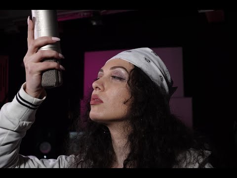 Are Gani O Trapanea Pe Noul Album Michelle Cypher ? @ Cgr Live Ep. 17