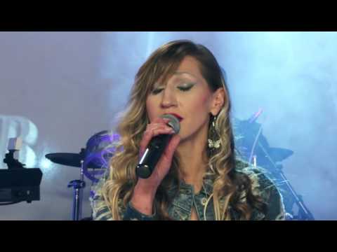 Zapri dozdu - Natasa Malinkova i Galaksi Bend (Casa ljubov - cover)