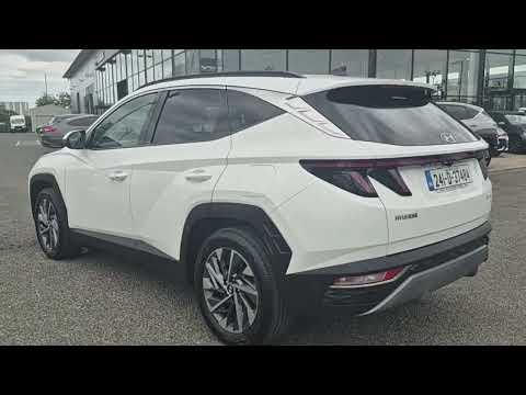 Hyundai Tucson Executive Plus 1.6 Diesel 5dr - Image 2