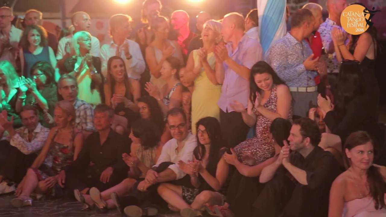 Video thumbnail for Catania Tango Festival 2016 - Adrian Veredice, Alejandra Hobert (4/4)