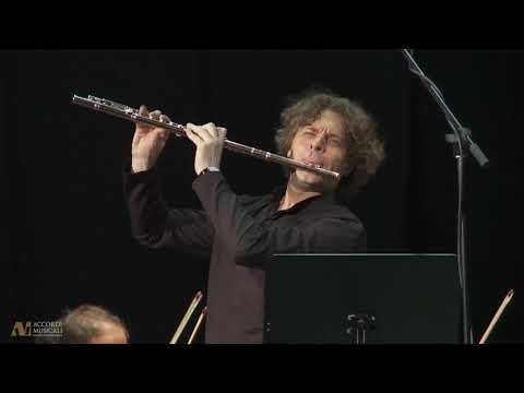 Bis Maxim Rubtsov (Flute), "Flight of the Bumblebee" Nikolai Rimsky-Korsakov
