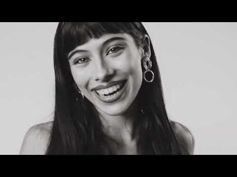 Melani - Desafiando a la Muerte (Canción Oficial de la Película "Los Muértimer")