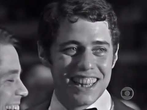Chico Buarque, Tom Jobim - Festival Internacional da Canção (1968)