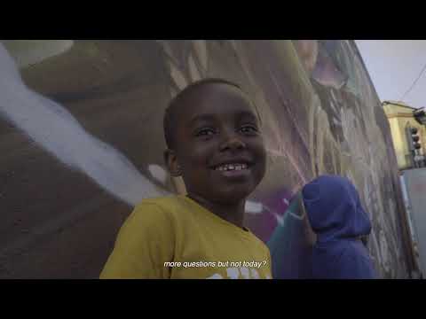 Tráiler 'Algo está quemando' - Competencia Nacional Cortometrajes