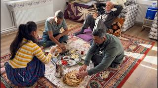 Download lagu Kendi Halinde Köy Hayatı / Sade, İçten ve Doğal. mp3