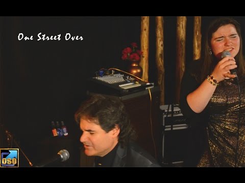 Dionne Warwick - Walk On By - Burt Bacharach - Cover by One Street Over