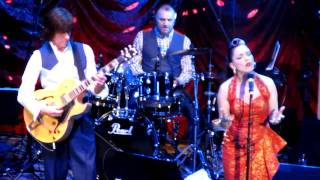 Jeff Beck &amp; Imelda May &quot;Cry Me A River&quot; (3/24/11 Washington DC)
