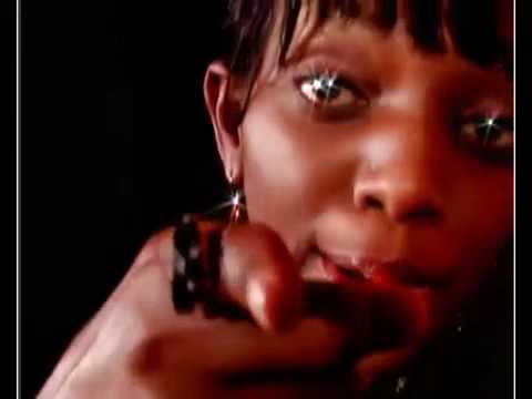 Siwezi Kuwa Na Wewe - Maida ft Raudy.mp4