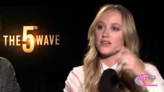 Maika Monroe & Nick Robinson From The 5th Wave Join Dave O From Mix 93.3 In Kansas City