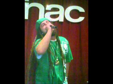 Jefe De La M,Mr Ijah,Little Pepe-Solo tengo música