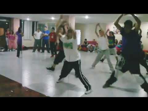 WORK IT-RED DOG DJ TRAJIC-COREOGRAFIA