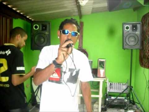 Mc caiu e Mc Diogo...Ano novo part 1 . 2012 é nosso
