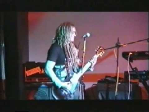 Kunk @ Governor Hindmarsh 3 July 2004 [AmA]