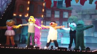Sesame Street Live 2014: SHOUT with Bert &amp; Ernie!