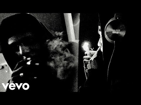 2. DEREK - ACENDE PUXA i PASSA (Official Music Video)