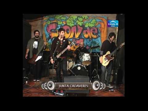 JUNTACADAVERES - Eleva tu voz (canal 8)
