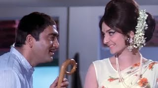 Sharm Aati Hai - Sunil Dutt & Saira Banu - Padosan - YouTube