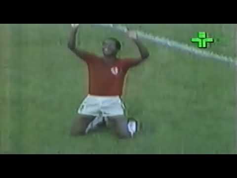 Portuguesa 3 x 3 Santos - 27/02/1977