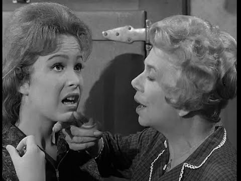 Petticoat Junction (TV-1963) KATE'S RECIPE FOR HOT RHUBARB (S1.E8)
