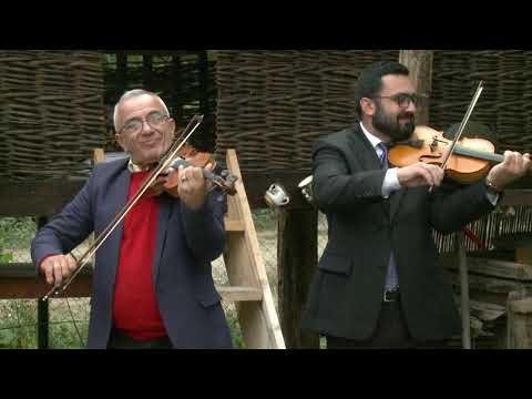 România în bucate: Ciorbă de sfeclă roşie cu nuci, ied la ceaun cu vin alb şi umplutură |TVR Craiova