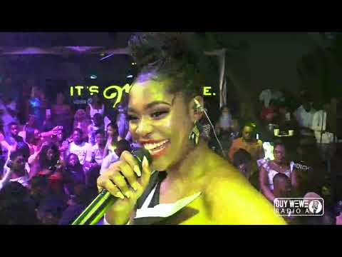 Rutshelle Live Santiago Dominican republic