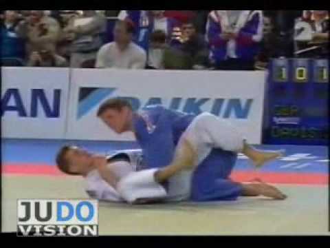 JUDO 1997 European Championships: Julian Davies (GBR) - Gabriel Bengtsson (SWE)