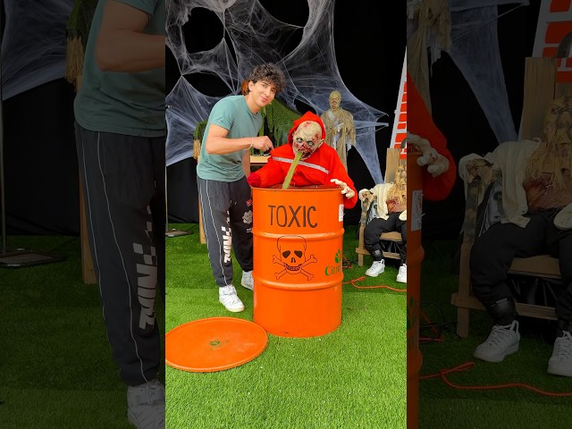 Vídeo relacionado con Genérico Estatua Decoración Halloween | Árbol de Miedo Decorativo Halloween - de colección de Resina Brillante para Adolescentes y Adultos