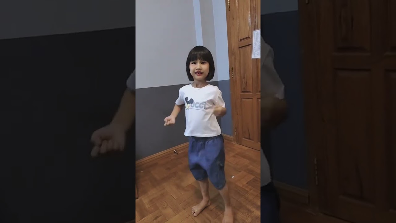 #shorts#cutebaby#ချစ်စရာကောင်းတဲ့သမီးလေးပါ