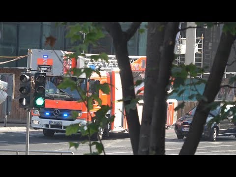 DLK 23/12 BF Bonn FW 2 mit Dauerpresslufthorn