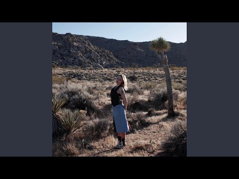 Lizzie Waters video
