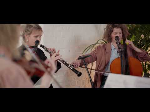 ASQ invites Lili Grace - Traveller