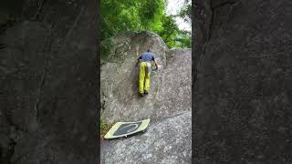 Video thumbnail: Problem B (Placca dello Yeti , Visido - Tetto di Filorera), 6a. Val Masino